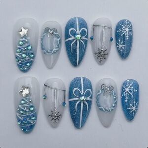 Blue and White Christmas Nail Art Set